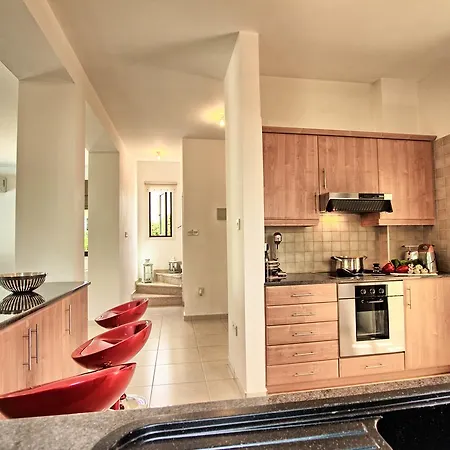 Villa Anatoli 3 *
